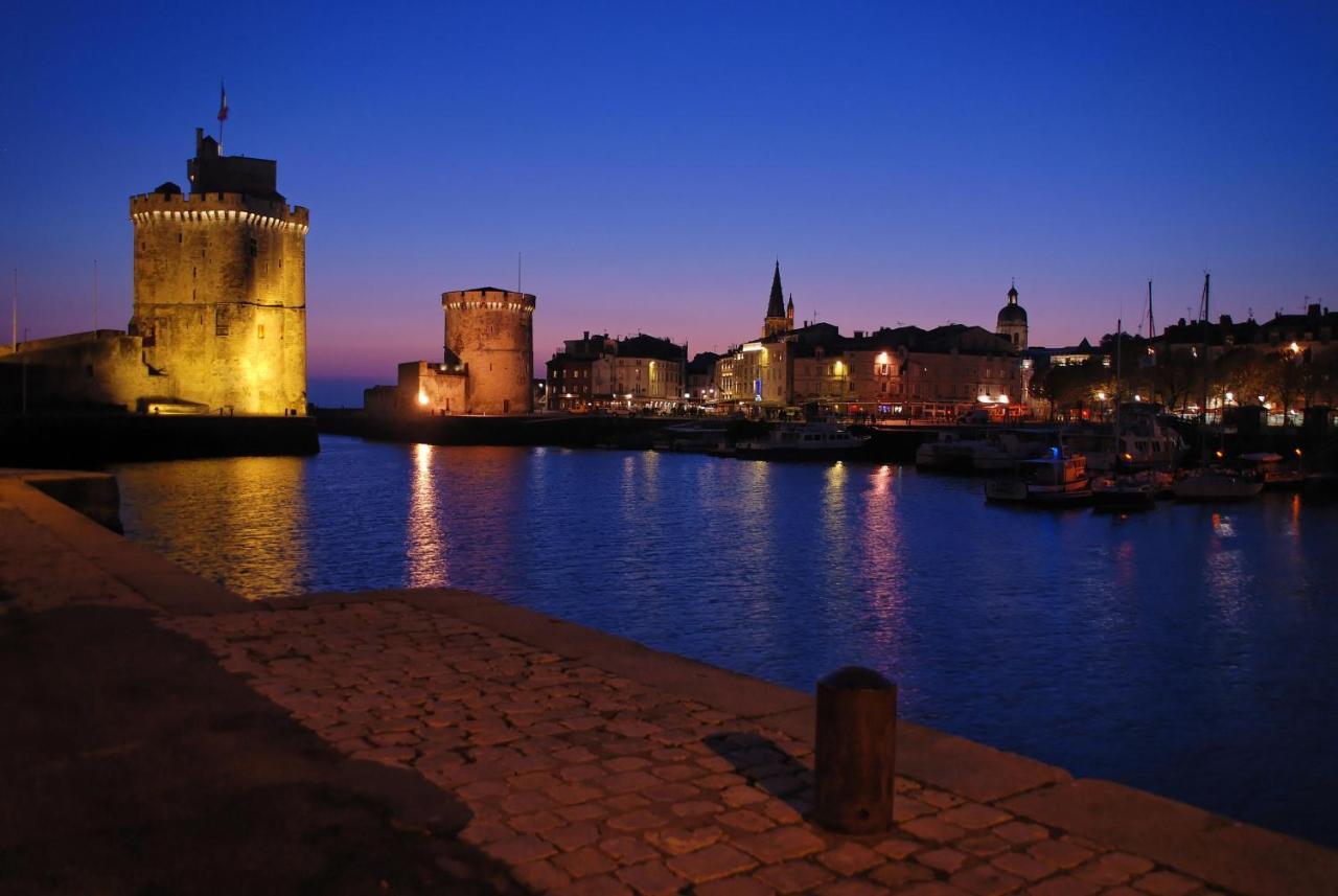 Hotel Nuit Sur Un Bateau La Rochelle  Exterior foto